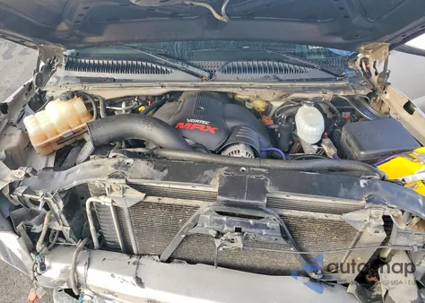 2004 Chevrolet Silverado C1500 из США, поврежденный, VIN 1GCEC14V74Z288805